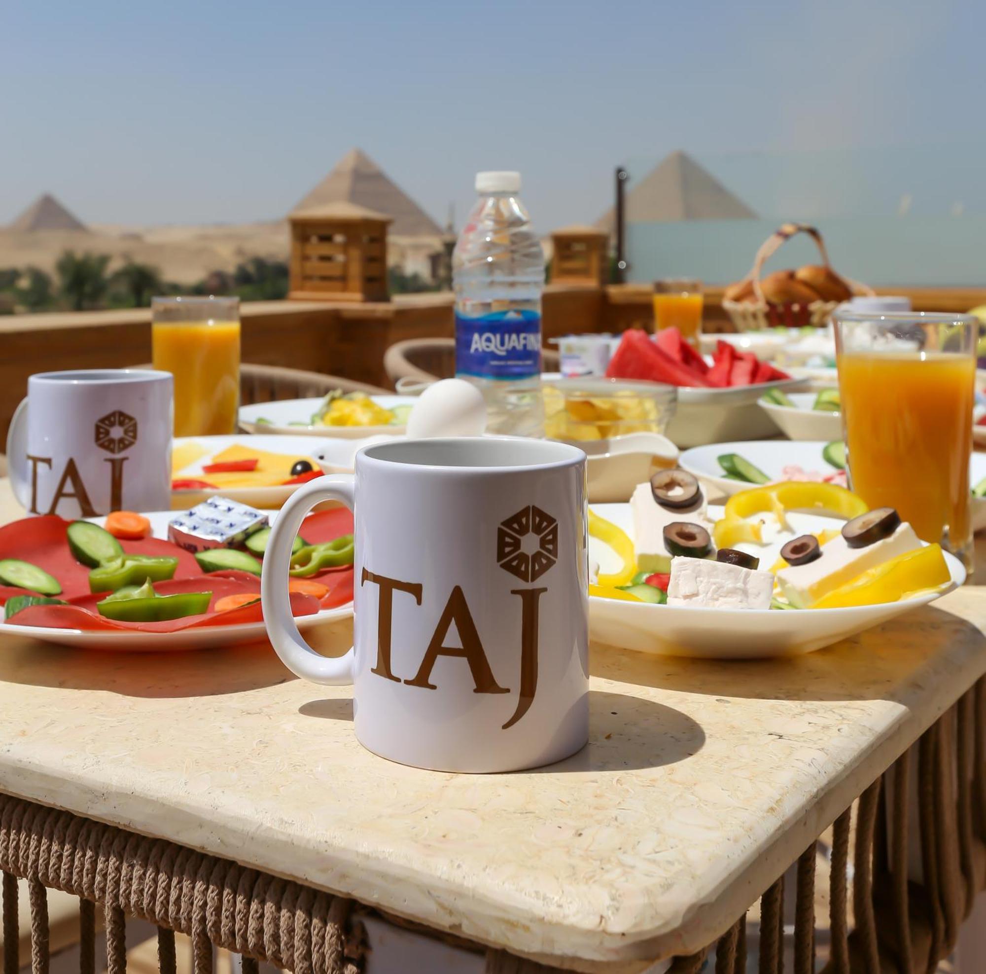 Taj Pyramids View Inn Kafret el-Gabal Exterior foto