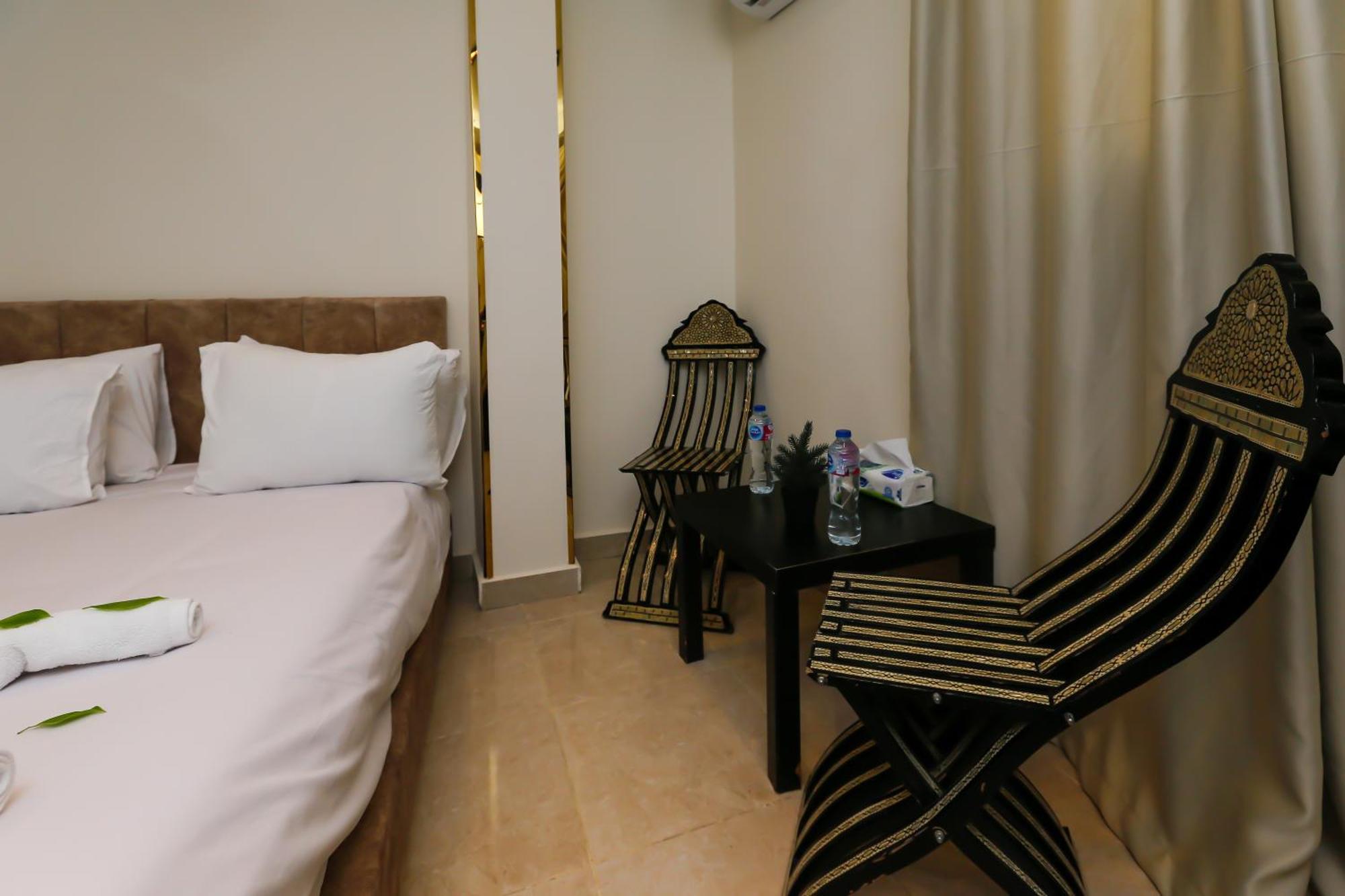 Taj Pyramids View Inn Kafret el-Gabal Exterior foto